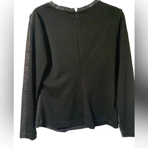 Calvin Klein top - Picture 2 of 3